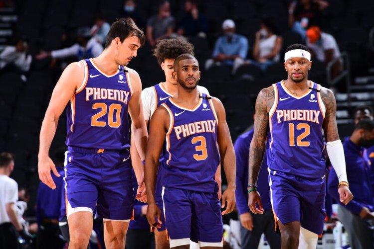 简直令人叹为观止，11年前的今天，拉姆塞打进了欧冠历史上最伟大的进球之一（11年前今日，拉姆塞轰出欧冠史诗级世界波）