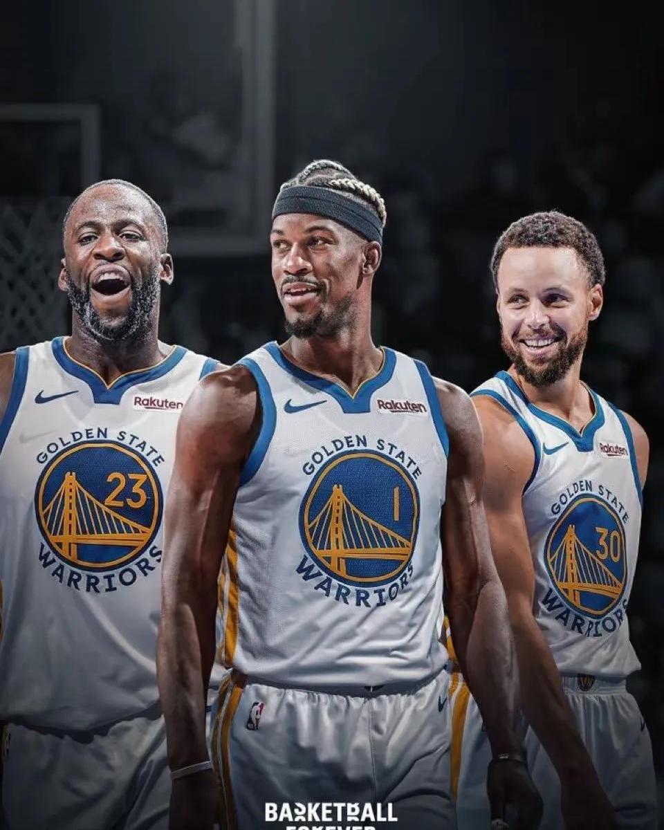 拜仁“小王子”卡尔的巨星之路 偶像梅西但不想和谁比较（拜仁小王子卡尔的巨星成长路：崇拜梅西，却不愿与任何人比较）