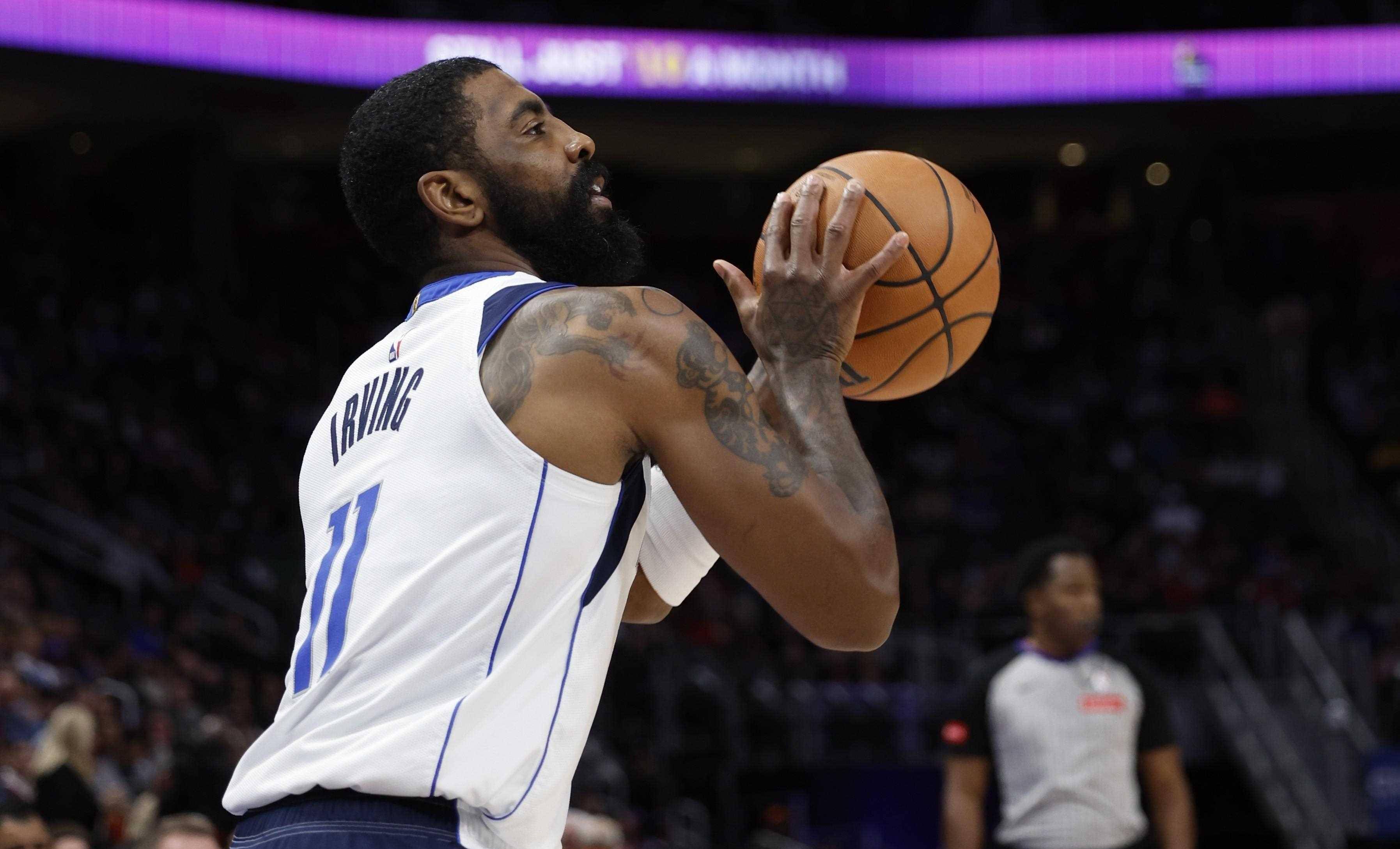 安切洛蒂：皇马到目前为止成绩出色，还能怎么要求阿隆索呢？（安切洛蒂：皇马至今表现出众，还能对阿隆索有何苛求？）