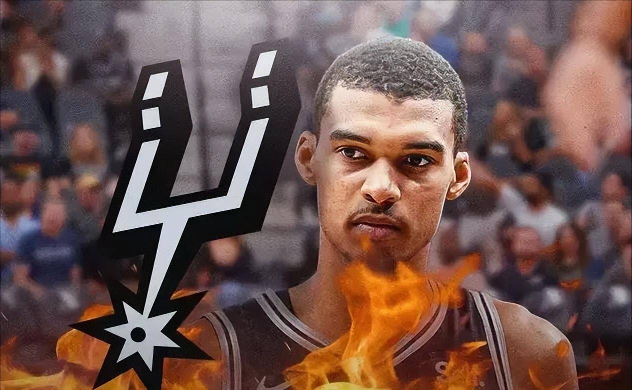 马刺终结对东契奇的14连败，文班亚马面对他则是0胜5负（马刺止住对东契奇的14连败，文班亚马对位东契奇仍0胜5负）